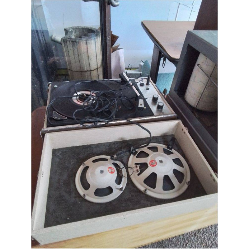 TOURNE DISQUE