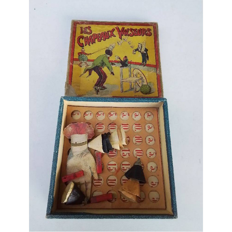 JEU ANCIEN CHAPEAUX