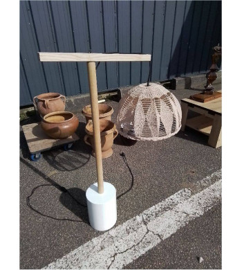 LAMPE POTENCE CROCHET
