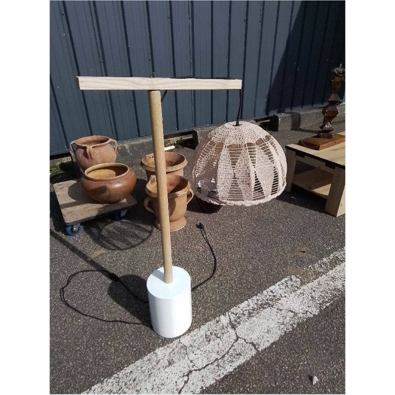 LAMPE POTENCE CROCHET