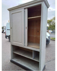 ARMOIRE D’ANCIEN MAGASIN 