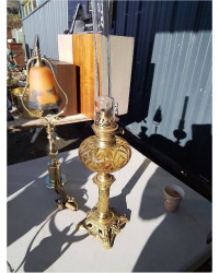 LAMPE À PETROLE VERRE JAUNE