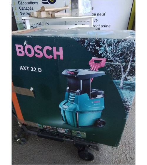 BROYEUR VEGETAUX BOSCH AXT22D
