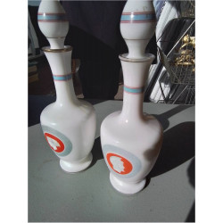 BOUTEILLE OPALINE 