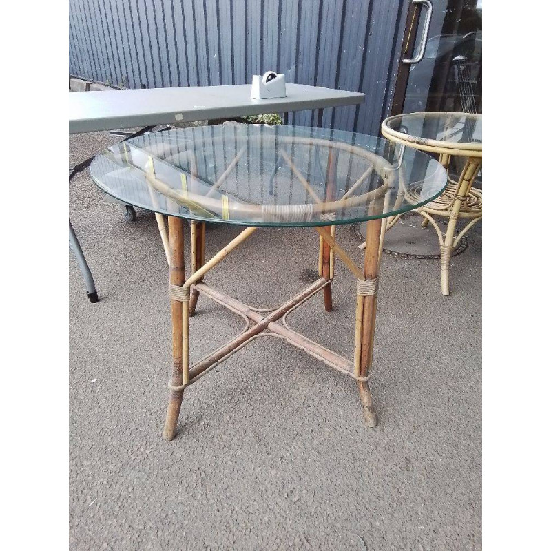 TABLE ROTIN VERRE