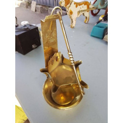 LAMPE A HUILE