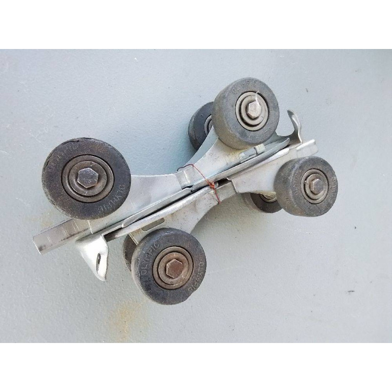 PATINS VINTAGE 
