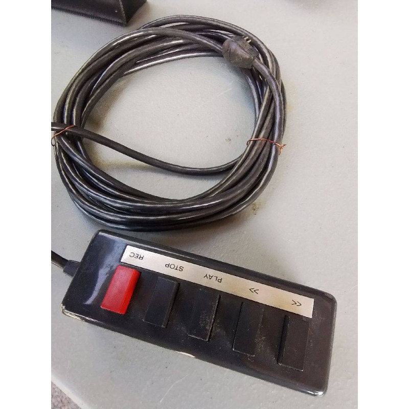 COMMANDE DE REVOX