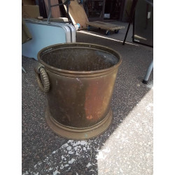 CACHE POT LAITON