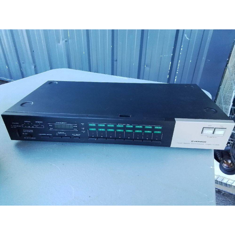TUNER PIONEER