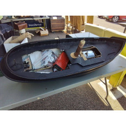 MAQUETTE BATEAU A TERMINER