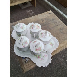 SERVICE A CREME PORCELAINE 