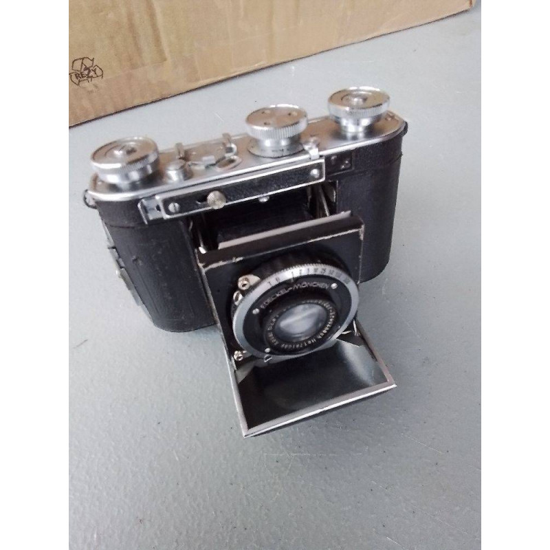 APPAREIL PHOTO CERTO DOLLINA