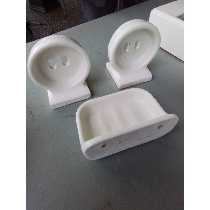 SUPPORT SALLE DE BAIN FAIENCE