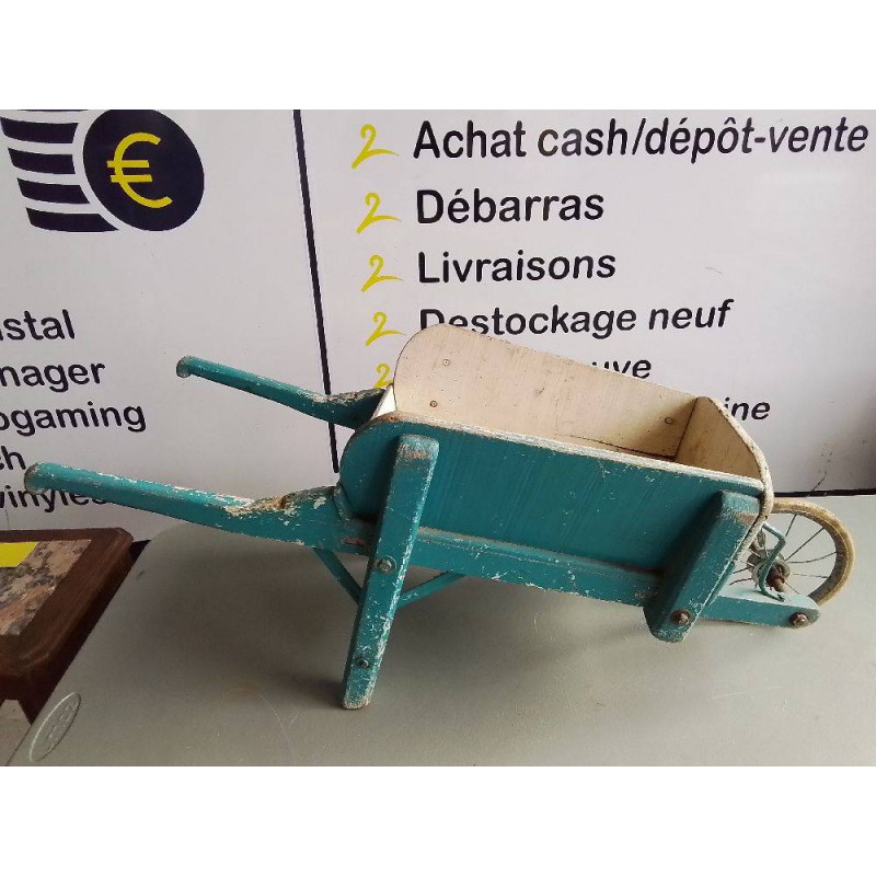 BROUETTE ANCIENNE JOUET