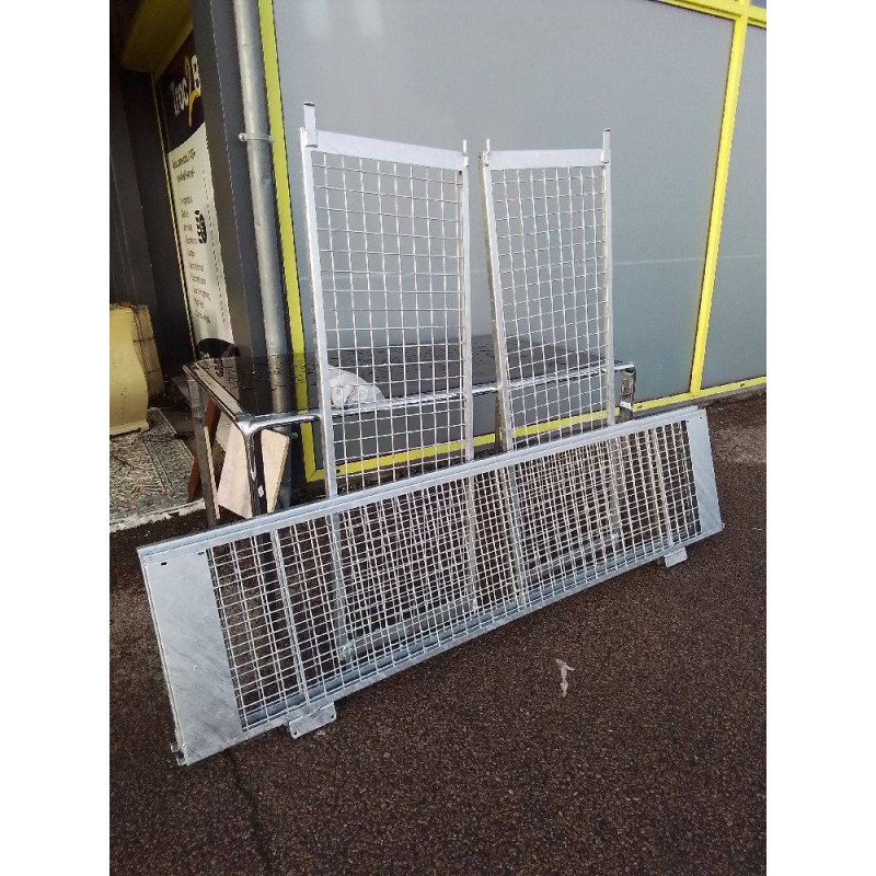 REHAUSSES GRILLAGEES REMORQUES 200X140