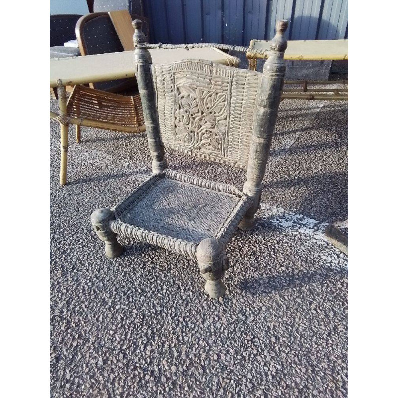 CHAISE INDIENNE 