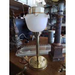 LAMPE LAITON