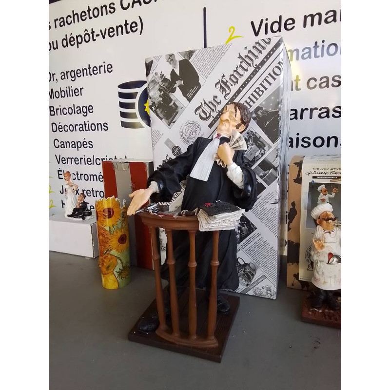 FIGURINE GUILLERMO FORCHINO AVOCAT