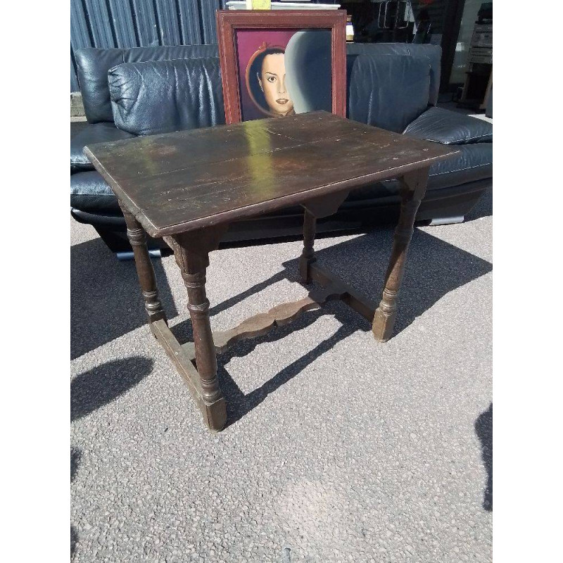 TABLE D’APPOINT LOUIS XIII