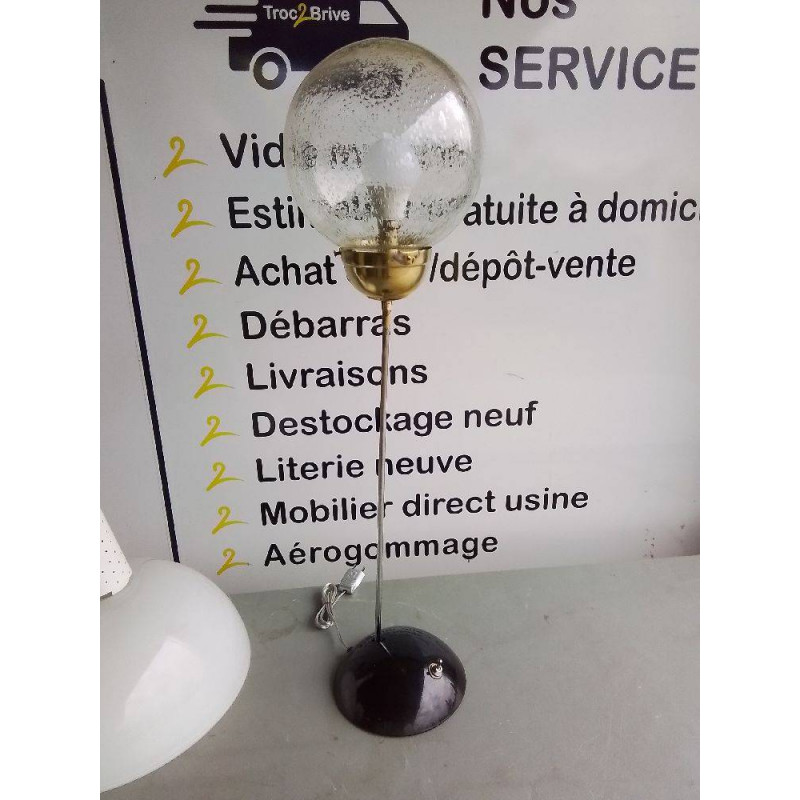 LAMPE GLOBE BIOT ?