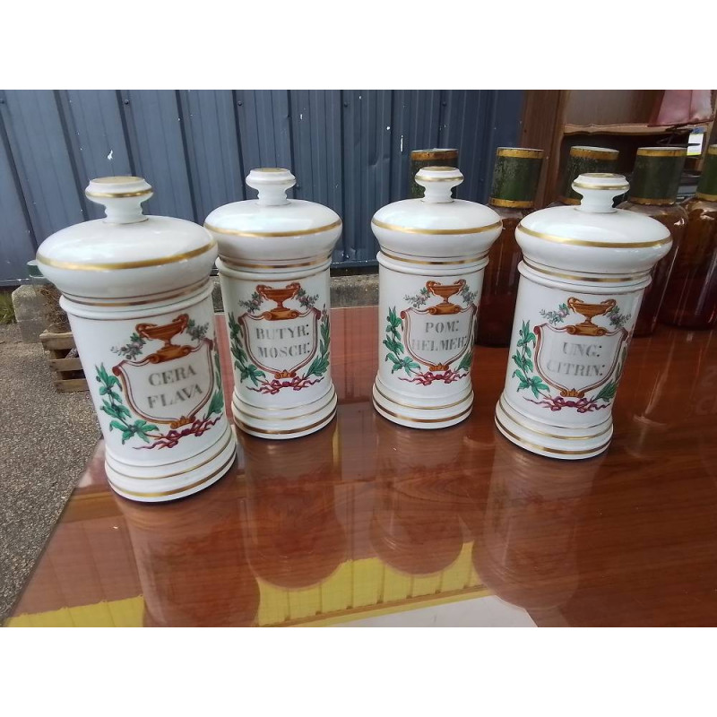 SERIE POTS PHARMACIE 