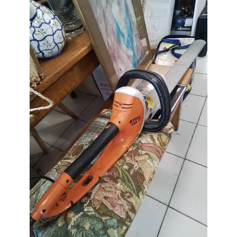 TAILLE HAIE STIHL HSE71