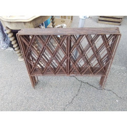 GRILLE DE JARDIN