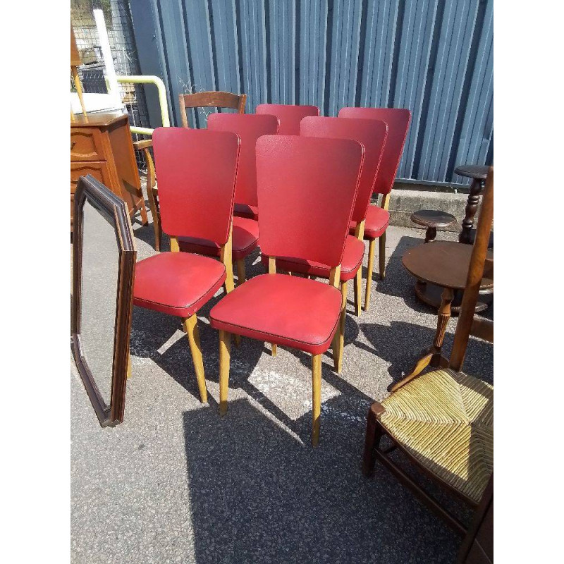 CHAISES VINTAGE ROUGES